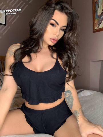 Ася Привлекательная